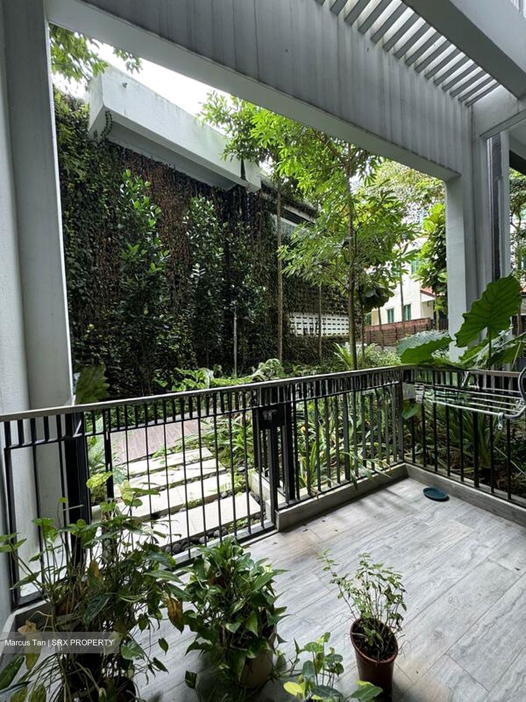 Mayfair Gardens (D21), Condominium #525115501